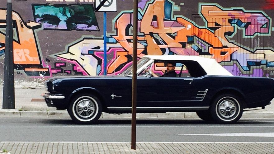 Orion Analistas, la empresa que se promociona en Twitter y que está detrás de la "caza al grafitero" de Vitoria