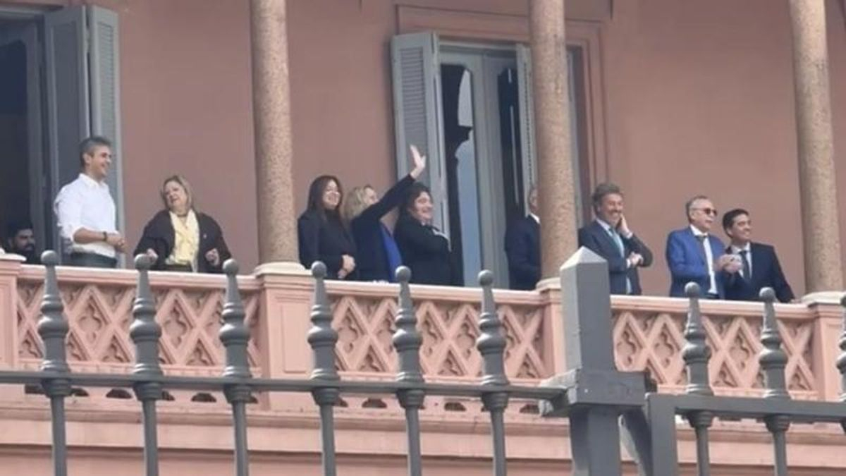Del apoyo a Bolsonaro al silencio por Lula: Milei reunió a su gabinete para mostrar que nada cambia
