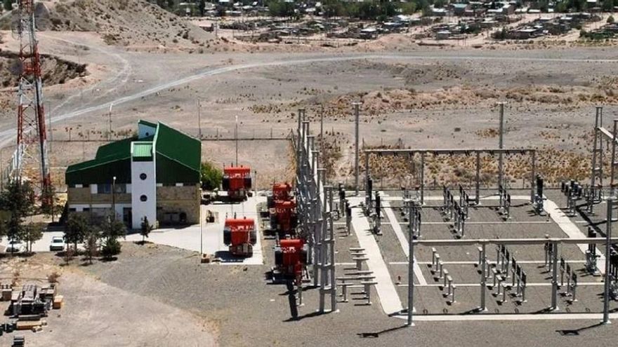 De la mano de la motosierra de Milei, el Gobierno disuelve el ENRE y el ENARGAS para crear un único ente regulador