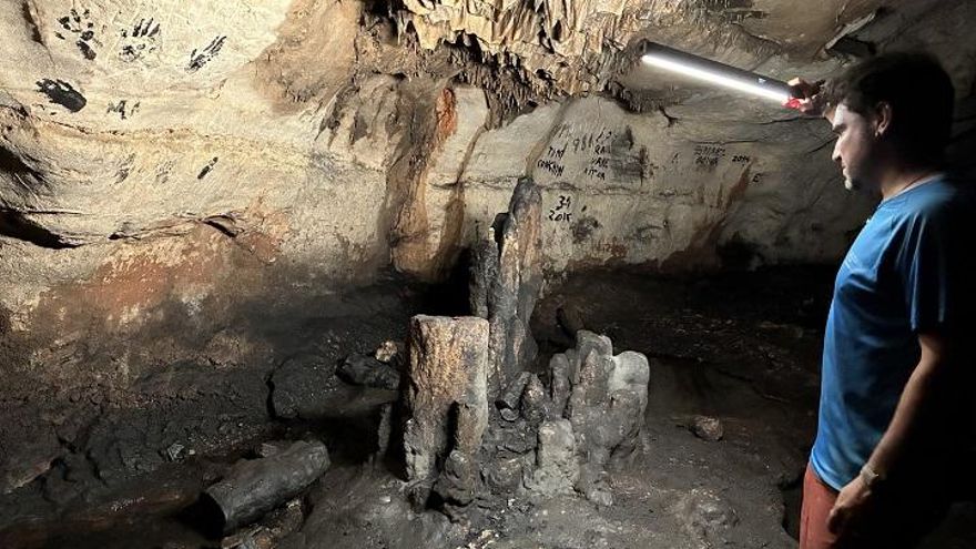 A pedra fala: caverna espanhola mostra como as pessoas transformaram até o subsolo