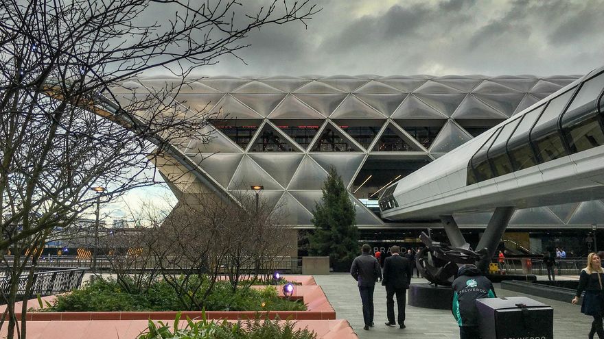 Crossrail Place Roof Garden, una de las extravagancias de Canary Wharf.