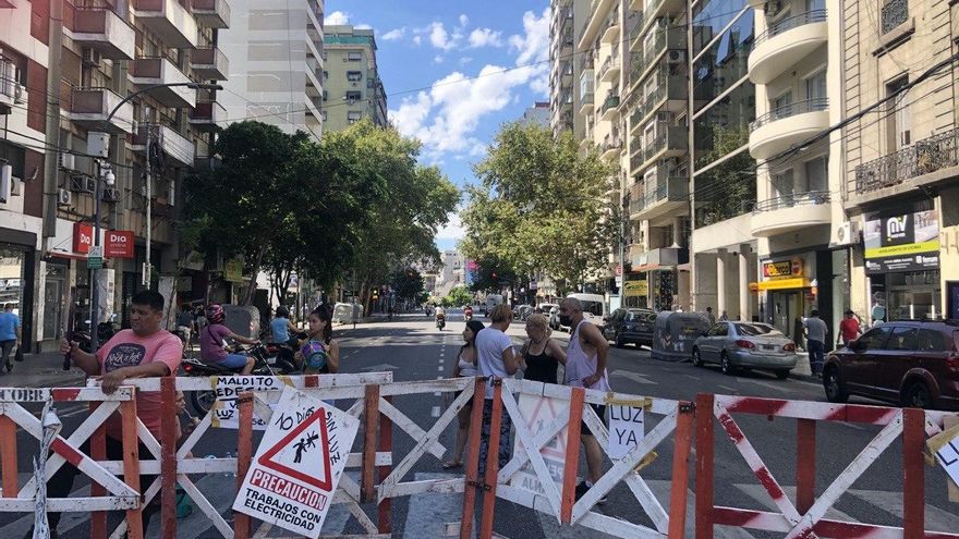 El ENRE advierte sobre la continuidad de la concesión a Edesur mientras 75.000 usuarios siguen sin luz