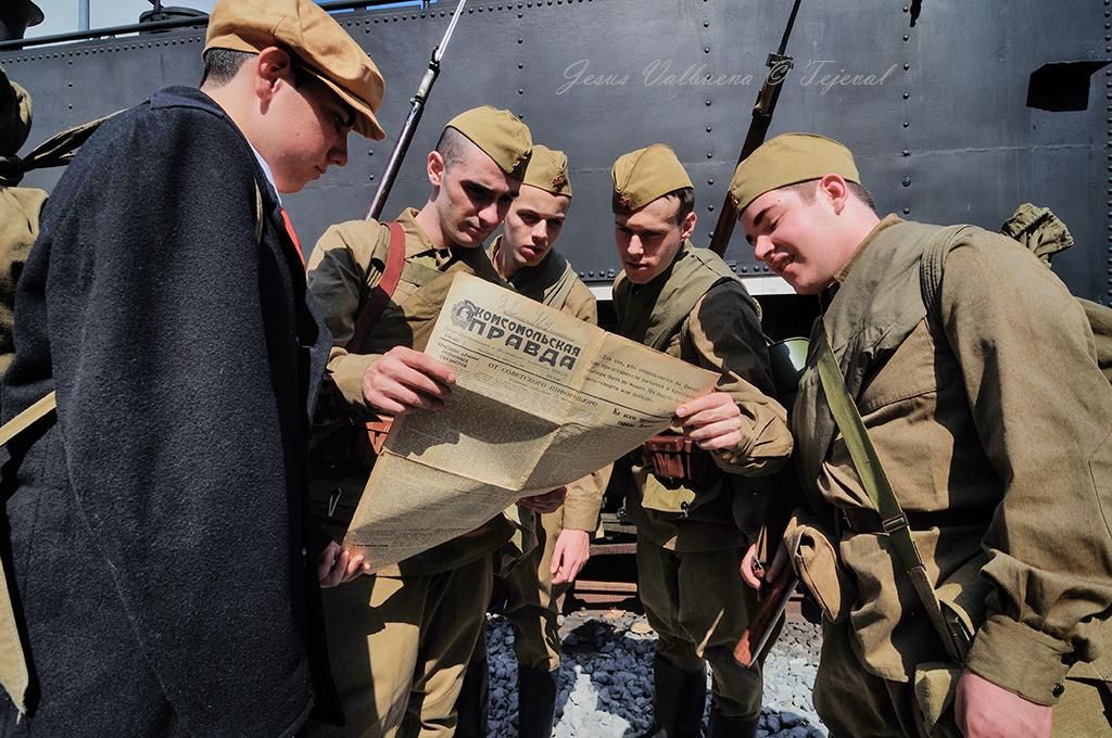 En 2016 el grupo de Recreación Histórica de la Asociación Sancho de Beurko dedicó una escenografía a la memoria de los niños de la guerra que lucharon con la 3ª División de la Milicia de Leningrado, recreando el momento en que partían de la estación Finlyandsky con destino a Carelia (foto, Jesús Valbuena “Tejeval”).