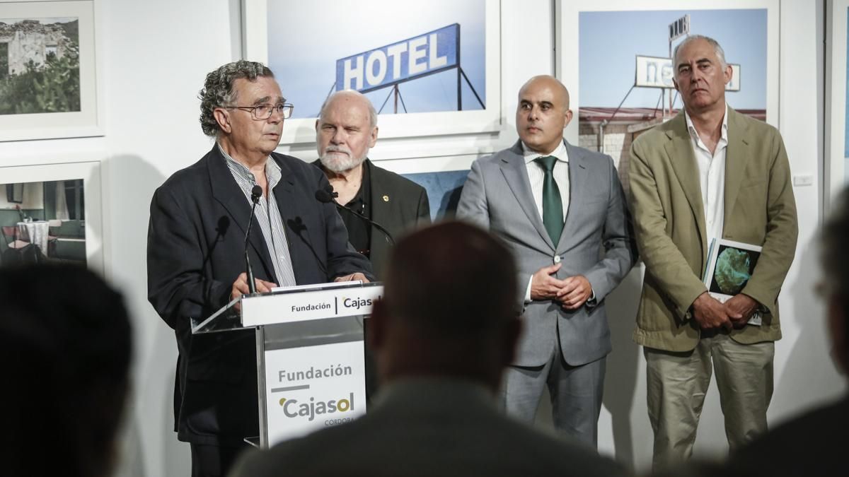 Inauguración de la exposición 'La eternidad del instante' en la fundación Cajasol