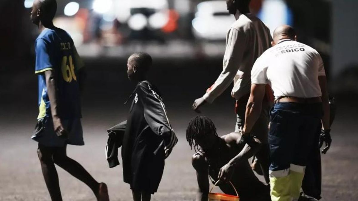 Španija: Baleares zahteva ustavitev prerazporeditve mladoletnih migrantov, medtem pa se premeščajo mladoletniki s Kanarskih otokov