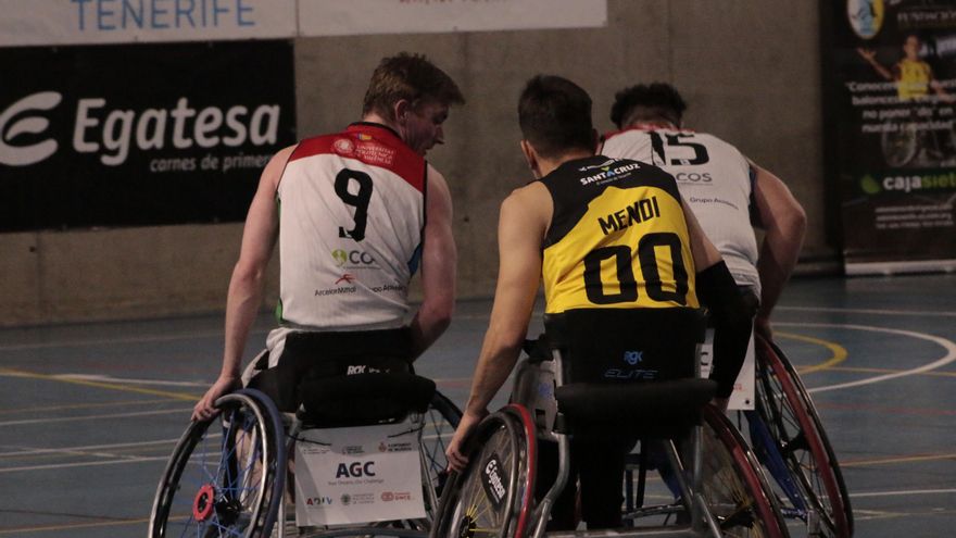 El Santa Cruz ADEIN Tenerife Fundación CB Canarias visita Valencia