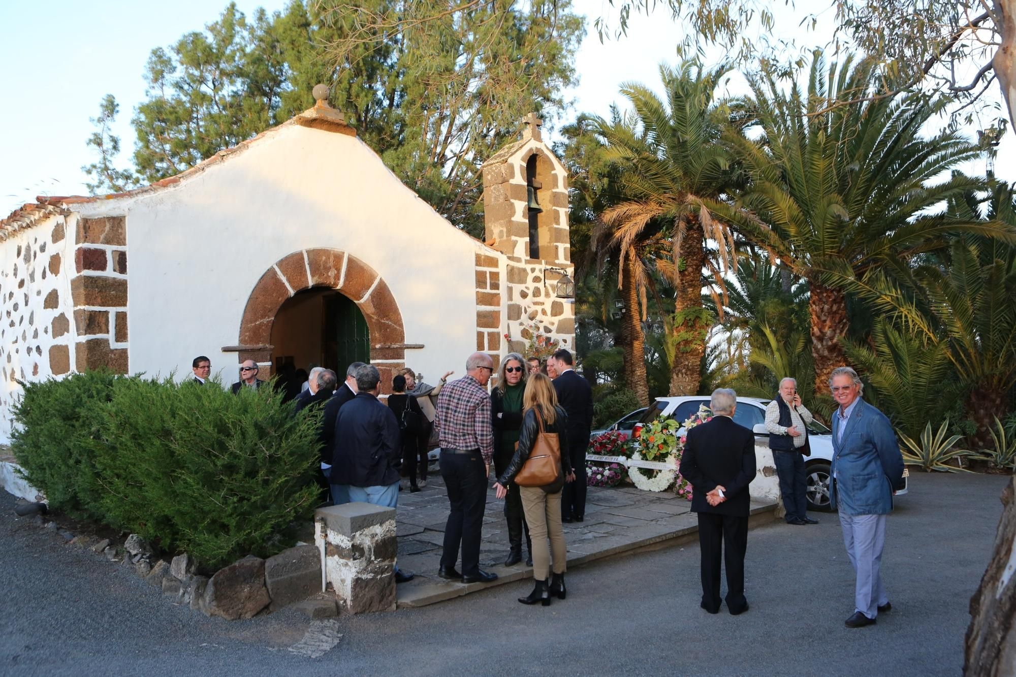 Despedida al historiador Antonio Bethencourt Massieu en la finca Salvago, en Tafira