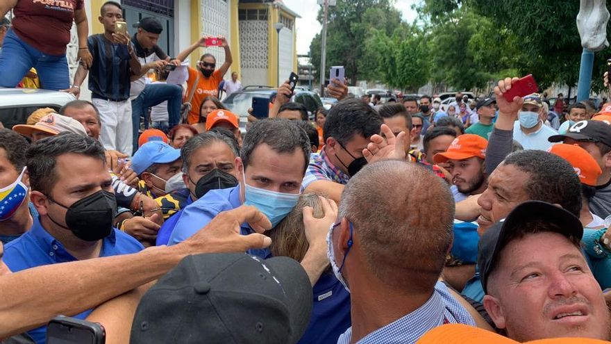 Guaidó pide unidad a la oposición venezolana y prepararse para la salida de Maduro