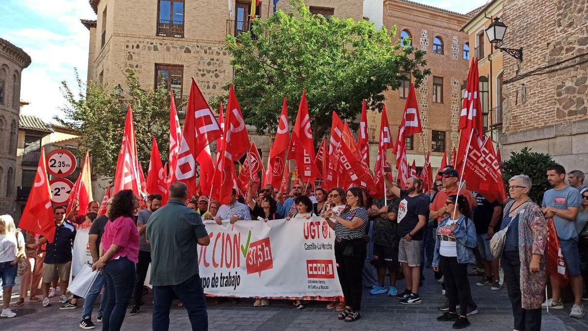 Concentración por la reducción de la jornada laboral en Toledo