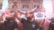 Protesta convocada por PETA y AnimaNaturalis contra la violencia en los sanfermines de Pamplona.