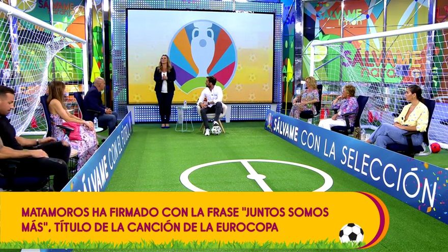 'Sálvame' se pone futbolero por la Eurocopa y convierte su plató en el "Gran Estadio Limón-Naranja"