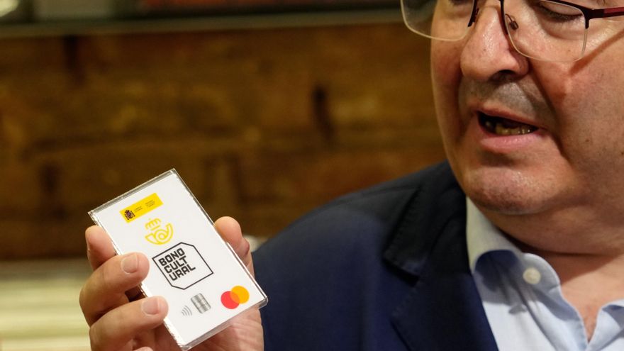 Se amplía el plazo para el Bono Cultural Joven hasta el 31 de octubre: cómo solicitarlo y en qué gastar los 400 euros