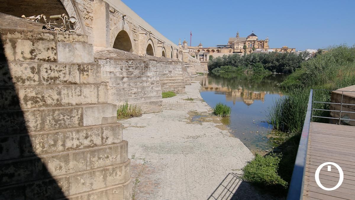 Río Guadalquivir a su paso por el Puente Romano