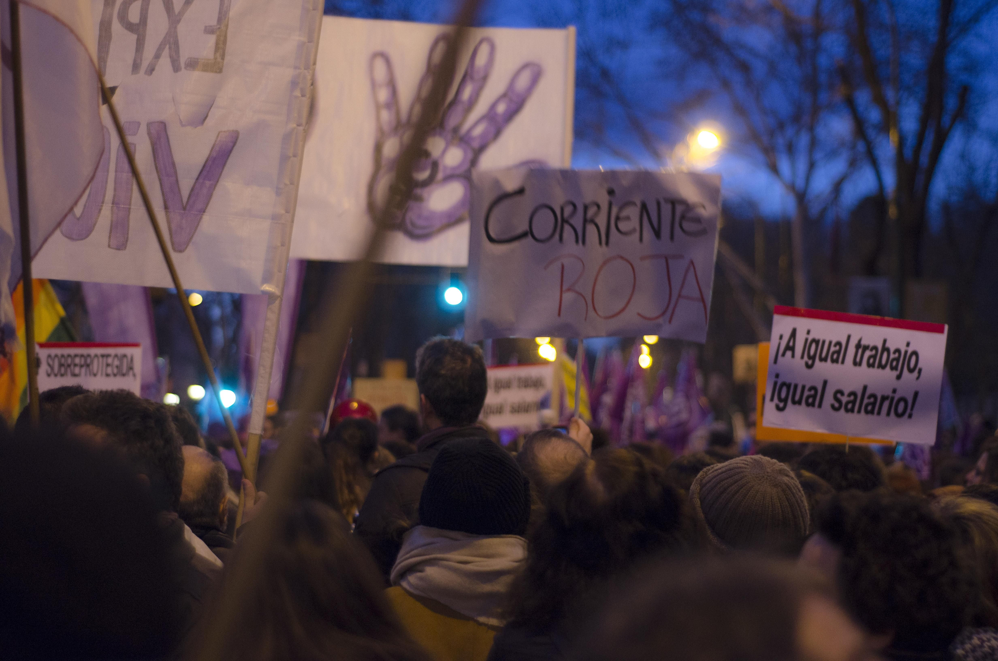 "¡Al igual trabajo, igual salario!"Manifestación del 8M \ Foto: Alejandro Navarro Bustamante