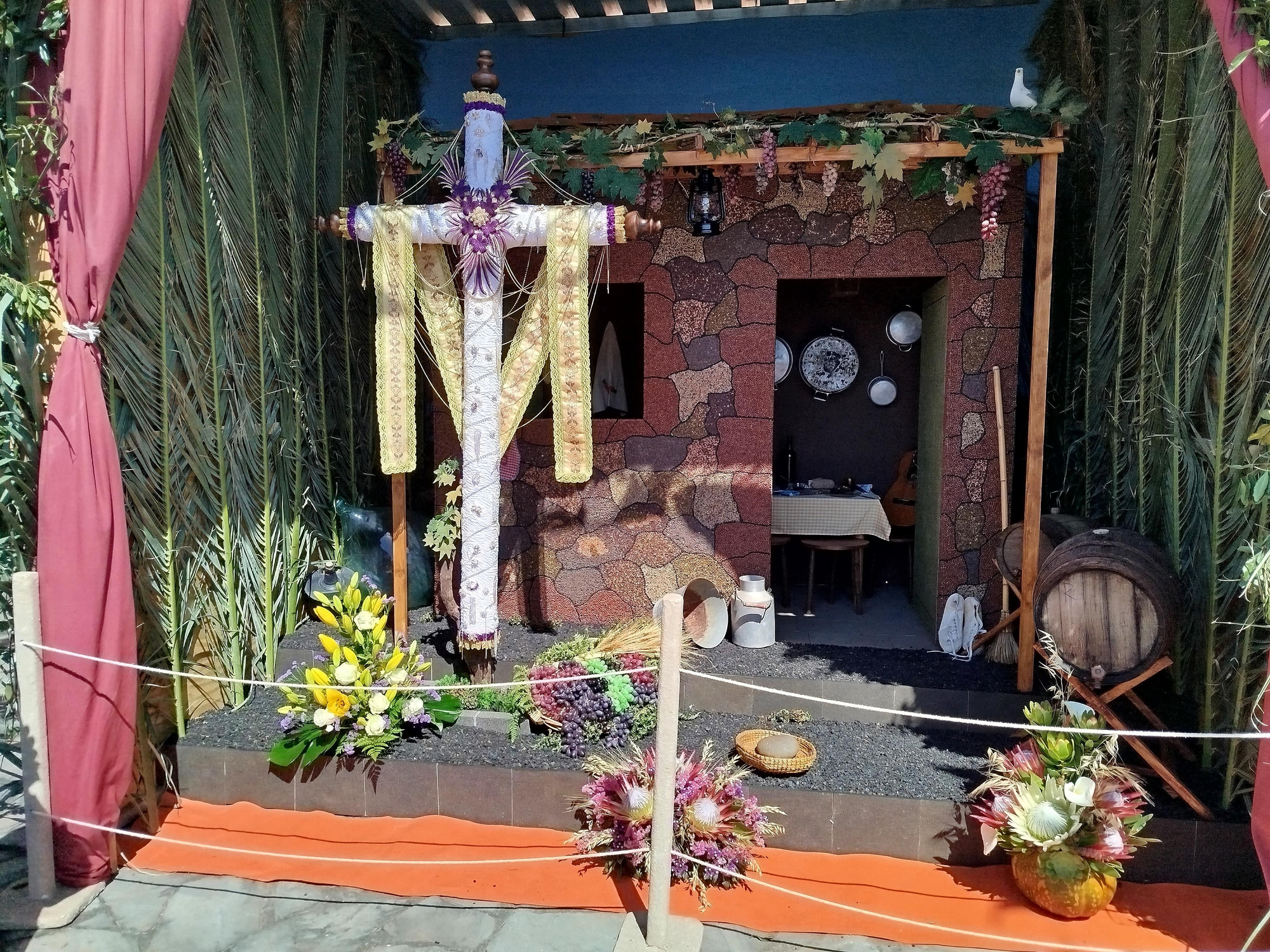 Cruz tradicional, primer premio.