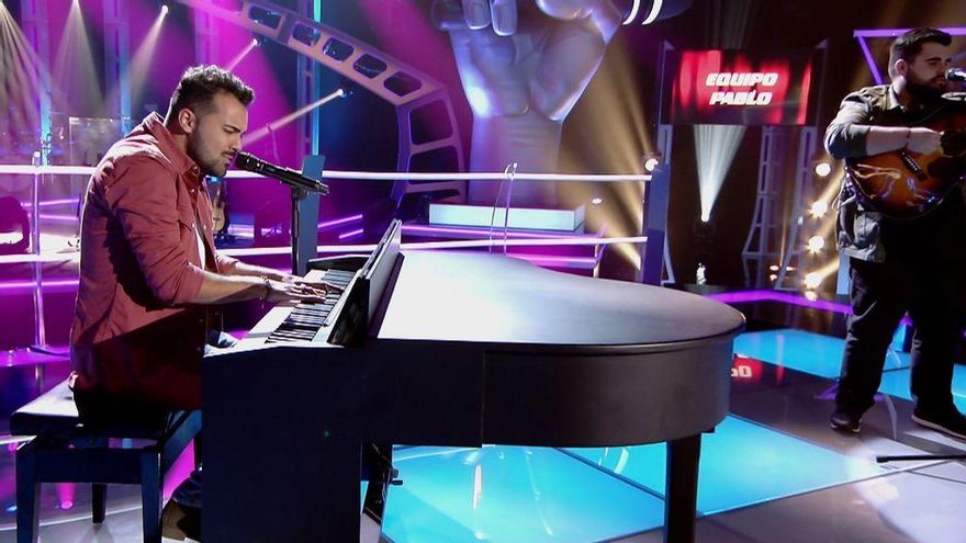 Fran y Curro cantan El viaje