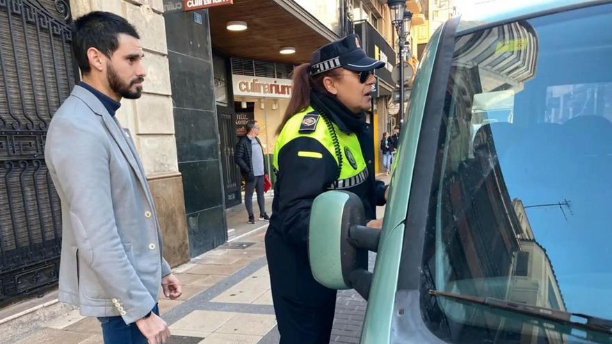 Los socialistas de Castelló denuncian que el coche del concejal de Movilidad del PP acumula 167 multas de tráfico