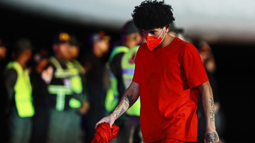 El Gobierno de Trump incluye a miles de migrantes en la lista de personas muertas para incitarlos a irse