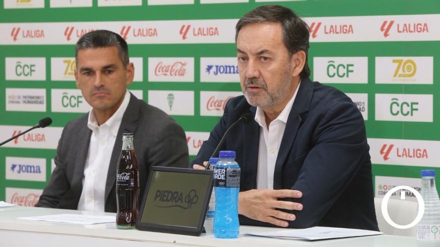 El Córdoba CF y su limitado papel en el mercado: "Creo que lo hemos resuelto bastante bien"