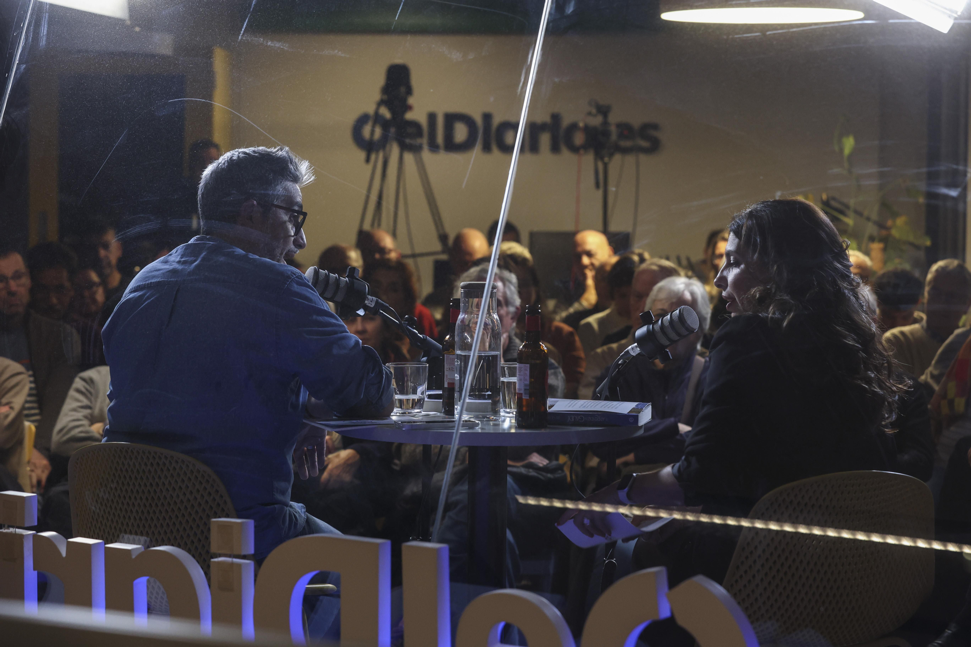 Jesús Bastante, entrevistado por la subdirectora de elDiario.es, Natalia Chientaroli