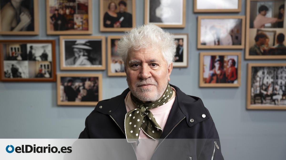 Pedro Almodóvar anuncia ‘El hombre que solo escribía en los aviones’, su primera novela Pedro Almodóvar anuncia ‘El hombre que solo escribía en los aviones’, su primera novela