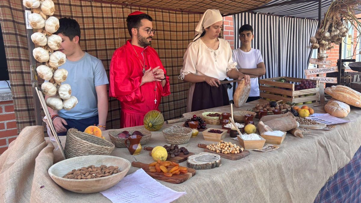 Los alumnos de un instituto de El Bonillo crean una experiencia inmersiva para "viajar por la Historia"