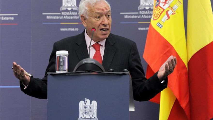 Margallo se reúne con el opositor sirio Moaz Jatib para analizar el conflicto