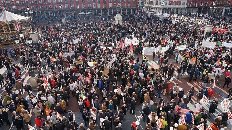 Las plataformas sanitarias de Castilla y León se unen por primera vez para reclamar un nuevo modelo asistencial