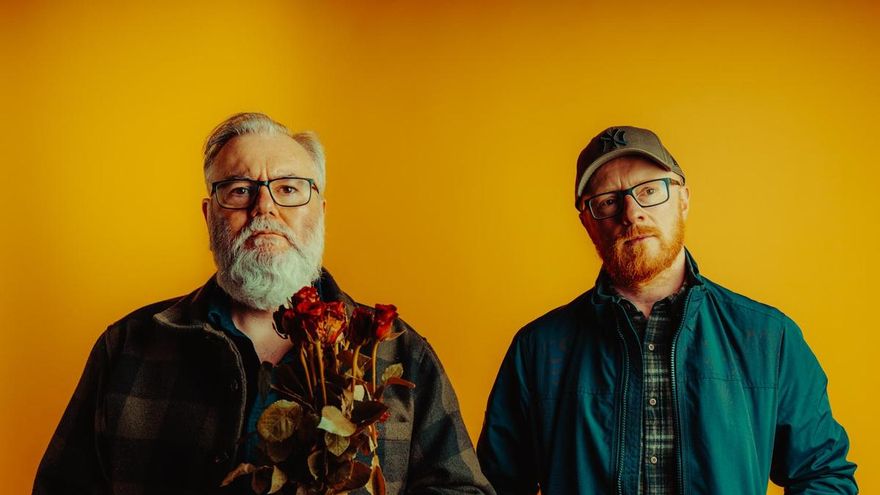 Arab Strap: “Prefiero vender menos discos y ser feliz que meterme en las redes sociales”