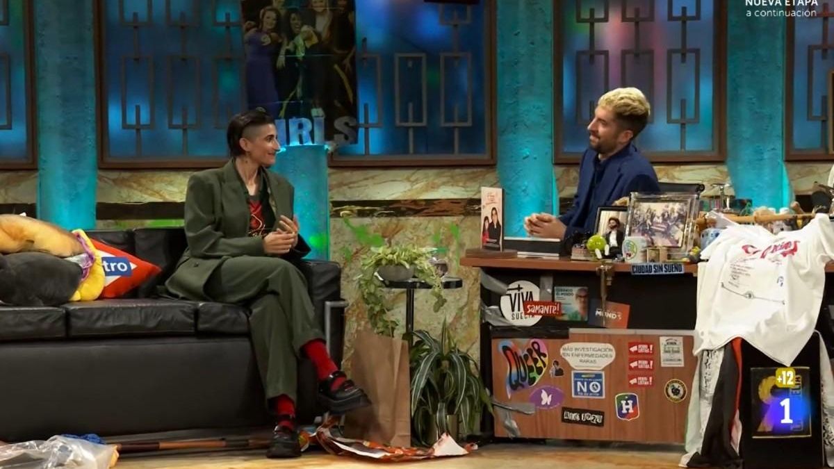 Broncano se emocionó en 'La Revuelta' con el documental de Alba Flores sobre su padre: "Te lo veo en los ojitos"