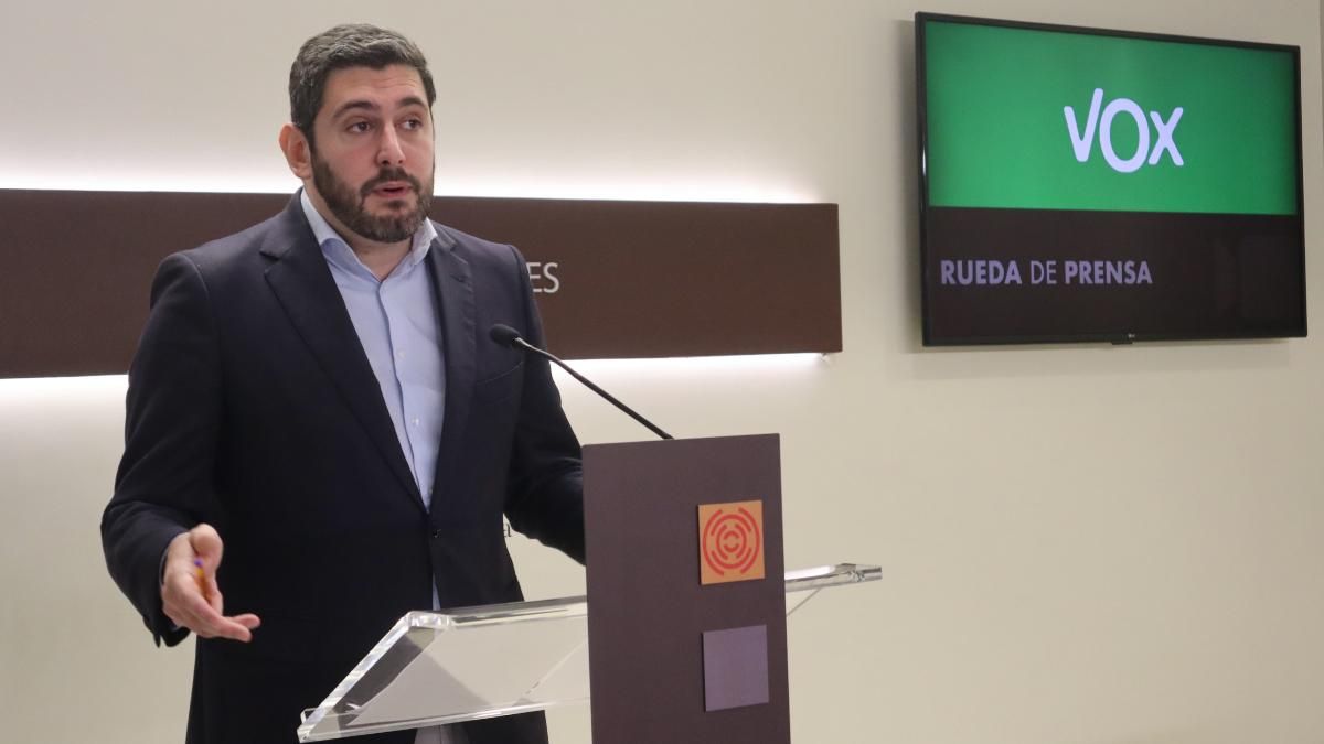 El portavoz de Vox se mofa de Teruel Existe tras el recorte en la financiación a los partidos minoritarios de las Cortes