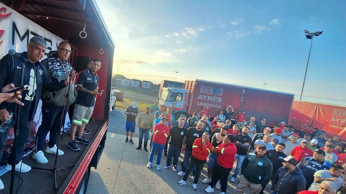 Camioneros: Pablo Moyano anunció un paro por tiempo indeterminado en Coca Cola