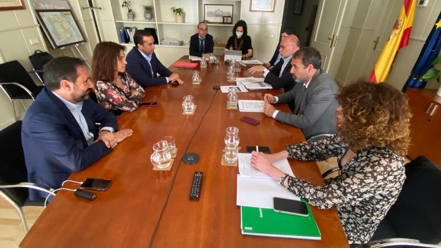 El primer tramo de autovía Cáceres-Badajoz se licitará por 9,5 millones más, por el alza de materiales