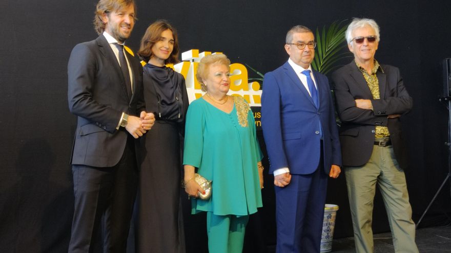 Sevilla concede sus medallas a quienes representan "el gran patrimonio" de la ciudad