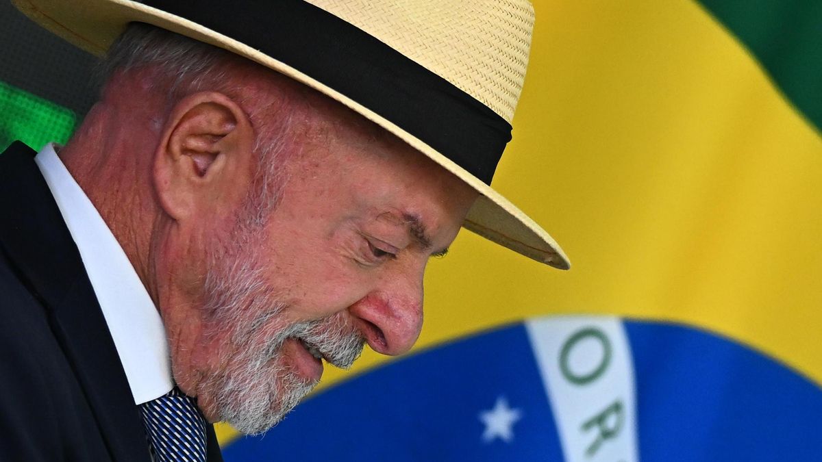 Lula da Silva, presidente de Brasil.