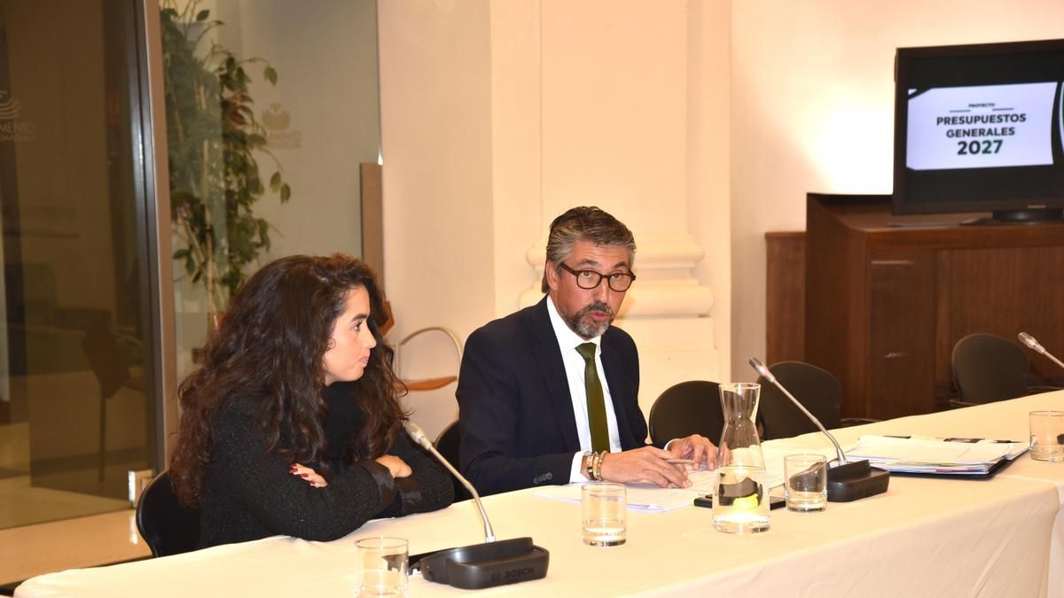 PP y Vox acusan al Consejo de la Juventud de Extremadura de "adoctrinar" y de ser un organismo "ideológico" para justificar el tijeretazo a sus fondos