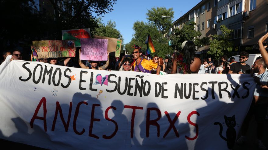 La manifestación partió pasadas las 19.30 horas de la Plaza Elíptica.