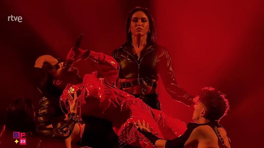 Agoney, en su actuación en el Benidorm Fest 2023