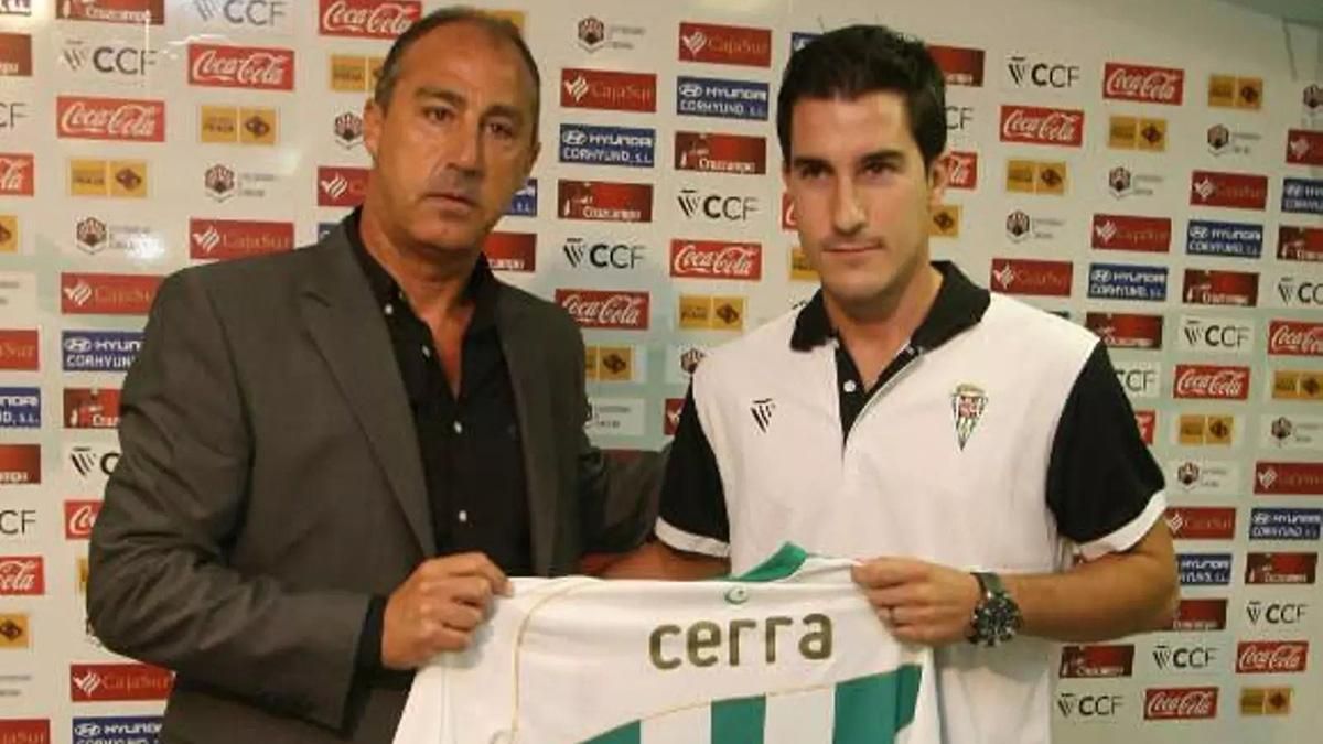 David Cerrajería durante su presentación con el Córdoba CF