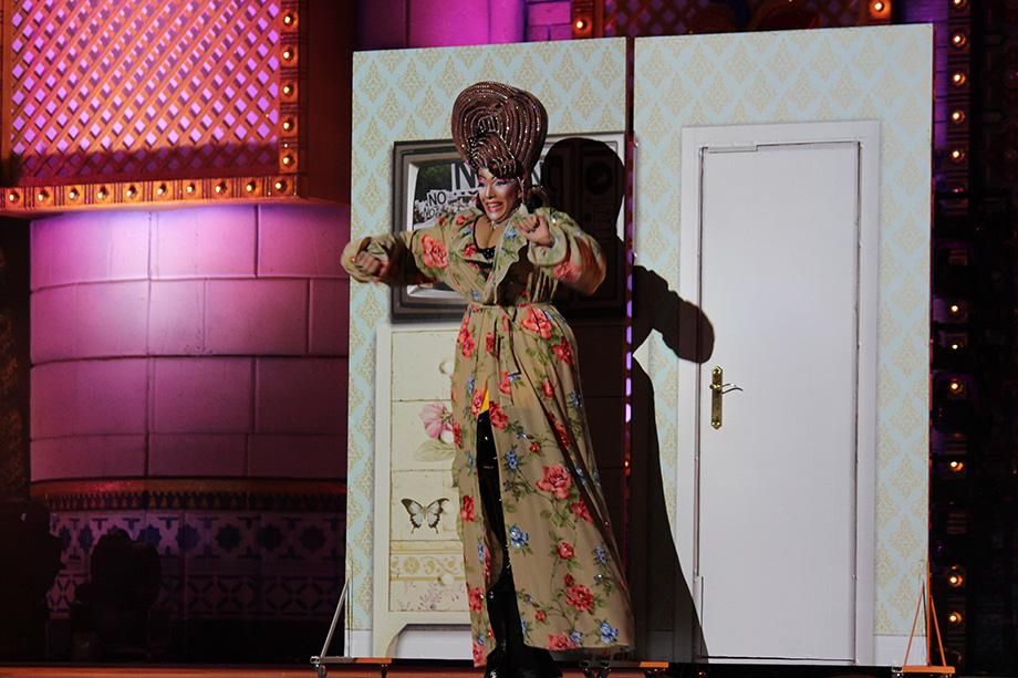 Drag Ohfelia, con un diseño titulado 'Ohfelia for president!!'. (Foto:Cirenia Vico)