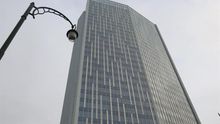 Bruselas inaugura el rascacielos "verde" más alto de Europa con sello español