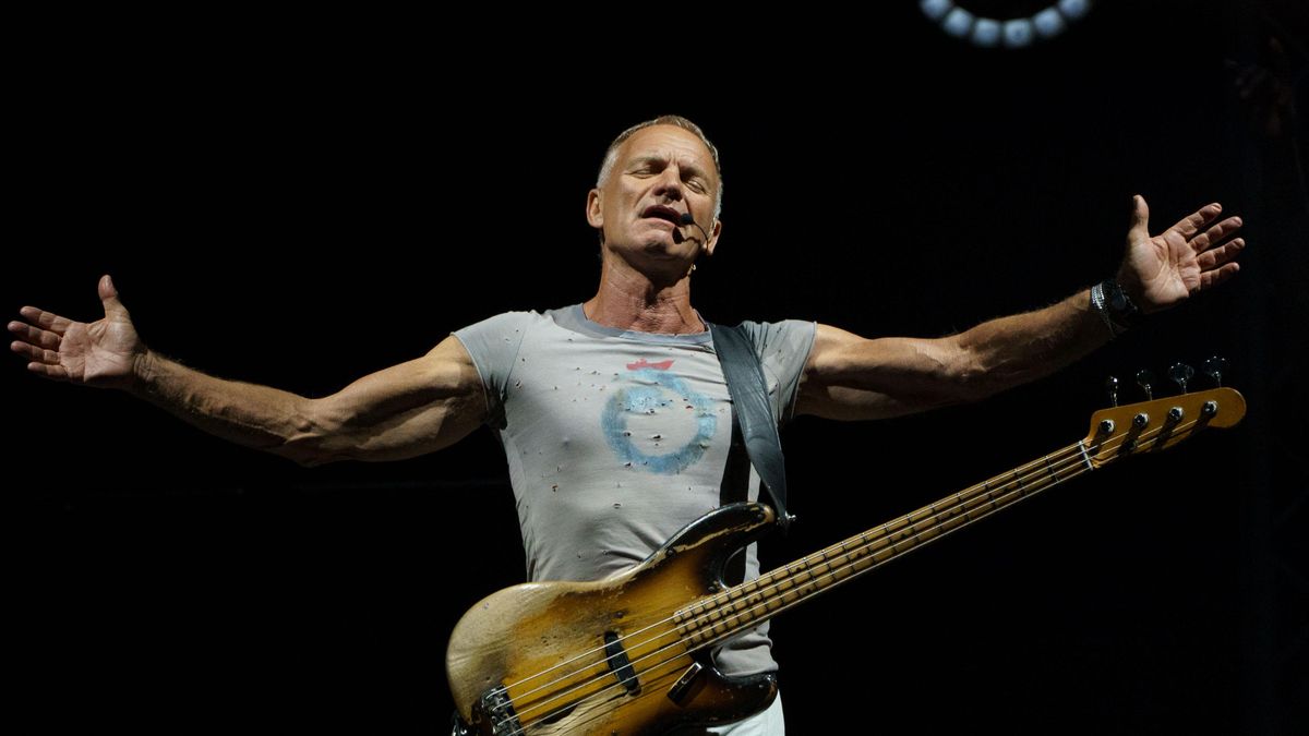 El cantante británico Sting, durante un concierto reciente en el estadio municipal de Adeje (Tenerife)