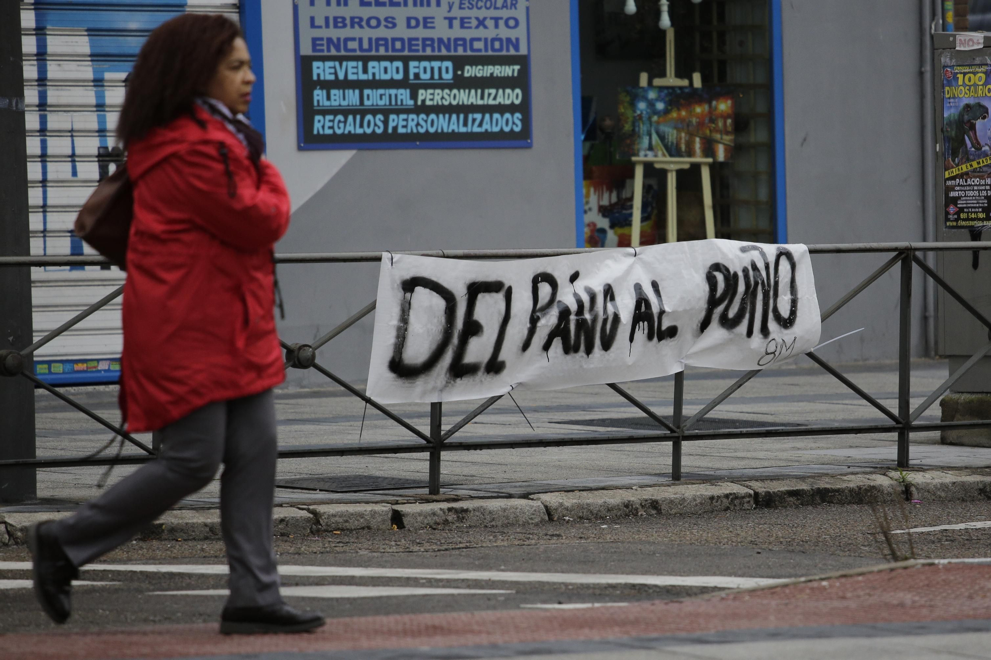 Del paño al puño 8M