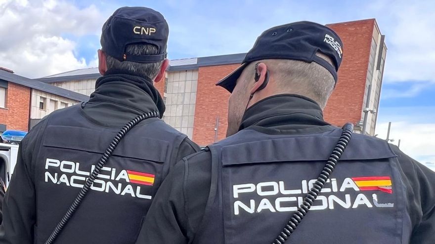 Detenido en Torrelavega (Cantabria) tras estafar más de mil euros en la venta de criptomonedas en redes sociales tras una investigación que comenzó en Valladolid