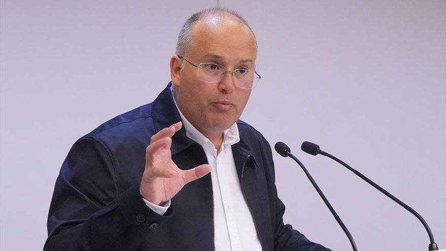 El secretario general del Partido Popular, Miguel Tellado, durante un acto político, a 27 de agosto de 2025, en San Sebastián, Guipúzcoa, País Vasco (España).