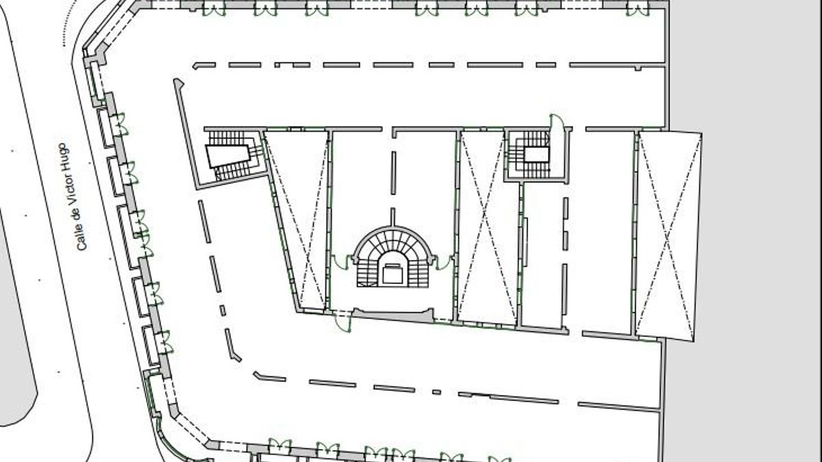 Las fichas con imágenes y planos del ático de Chamberí y el piso de Gran Vía puestos a la venta por la Comunidad de Madrid