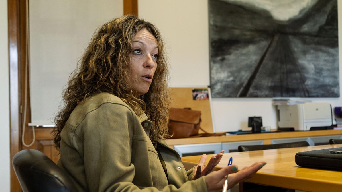 Ana Pena, concelleira de Industria de As Pontes de García Rodríguez, en el Ayuntamiento