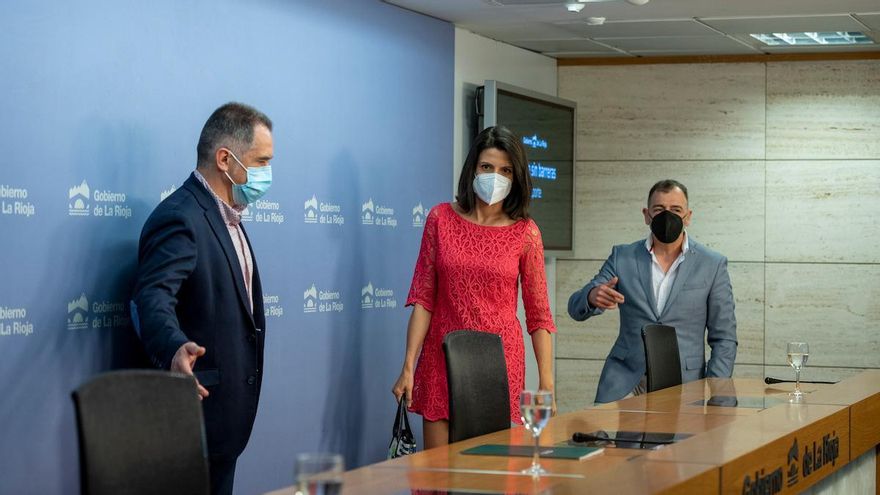 Doce fisioterapeutas riojanos se forman para atender a personas con discapacidad y diferentes patologías