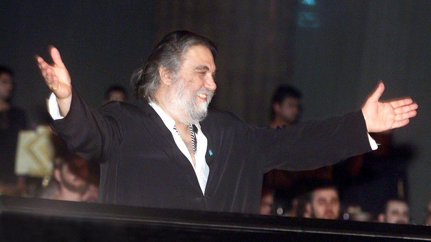 Murió Vangelis, el compositor de las bandas de sonido de Blade Runner y Carrozas de Fuego
