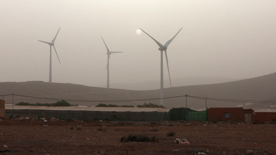 FOTOGALERÍA | Canarias, de nuevo cubierta por un manto de calima